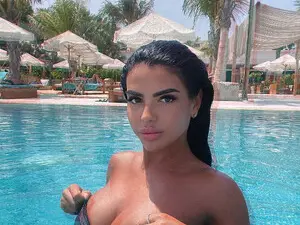 Myfreecams Adult Webcam of Alenaxoxo