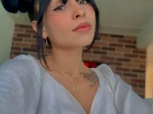 Myfreecams Free Porn Cam of Canelatinaxx