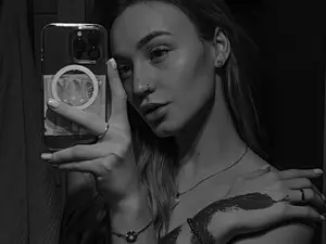 Myfreecams Nude Webcam of Cutestdemon1