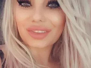 Myfreecams Adult Video Chat of Kiss4yourlips