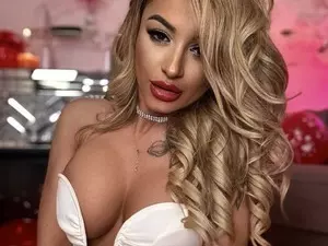 Myfreecams Live Sex Cam of Aadonawet