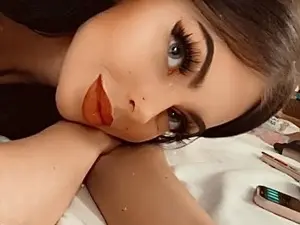 Myfreecams Watch Live Sex Cams of HurricaneKat_