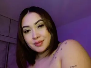 Myfreecams Nude Webcam of M33li