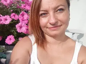 Myfreecams Private Sex Chat of Cum4Angela