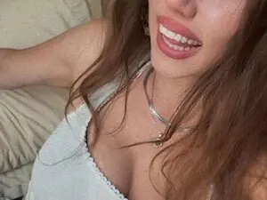 Myfreecams Nude Webcam of Sauuucyb23