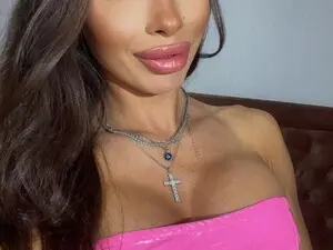 Myfreecams Sex Chat of AylinHoney23