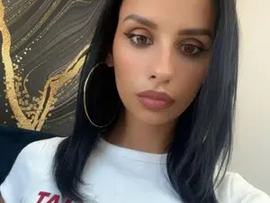 Myfreecams Live Sex Cam of FlirtDeea