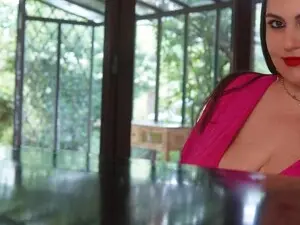 Myfreecams Sex Cam of SofiaJenner