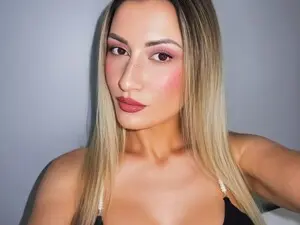 Myfreecams Adult Webcam of AimyMaze