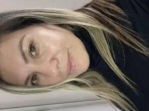 Myfreecams Free Porn Cam of Emassexy
