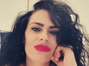 Myfreecams Live Sex Cam of Alishaboobs