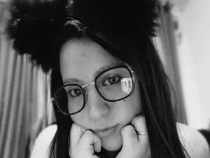 Myfreecams Live Sex Cam of NahomyMessy