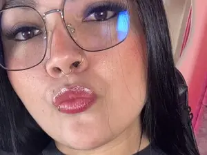 Myfreecams Watch Live Sex Cams of Danielasexya1