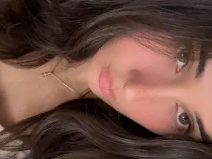 Myfreecams Live Sex Cam of Angelnaaughty