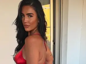 Myfreecams Free Porn Cam of ElleBloom