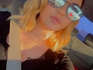 Myfreecams Best live sex cam show of KayleeJae