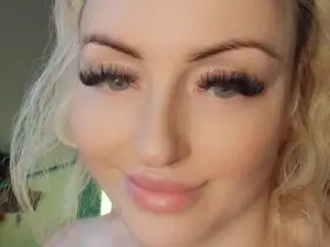 Myfreecams Free Porn Cam of NADINNNE