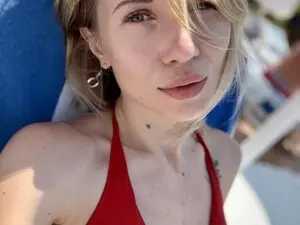 Myfreecams Free Porn Cam of MissEmmaWow