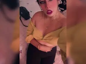 Myfreecams Free Porn Cam of Annarose19