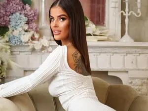 Myfreecams Sex Chat of CasssyCain