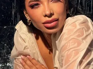 Myfreecams Adult Video Chat of Emilia_baker