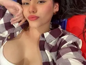 Myfreecams Live Sex Cam of Julieta_foxx