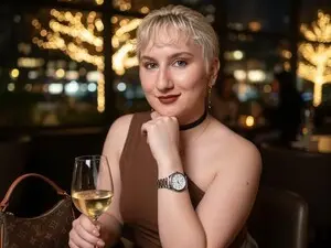 Myfreecams Watch Live Sex Cams of Ximenna_Cruz_