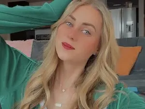 Myfreecams Live Sex Cam of AshleyyLovee