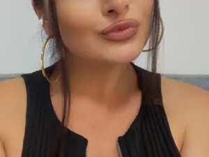 Myfreecams Live Sex Cam of PureDiamondXX