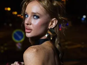 Myfreecams Live Porn of Redhead_Shark