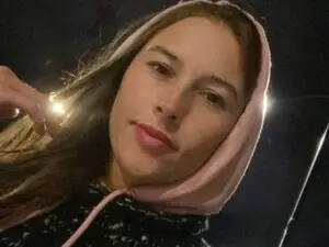 Myfreecams Best live sex cam show of AleskaJames