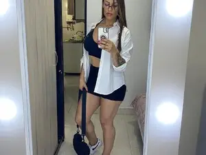 Myfreecams Free Live Porn of Lupita_hot3