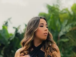 Myfreecams Sex Cam of lizza_robert