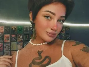 Myfreecams Private Sex Chat of LessaHost