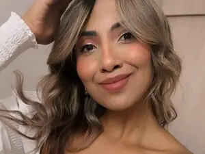 Myfreecams Watch Live Sex Cams of Victoria_Sant