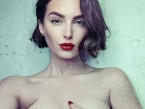 Myfreecams Live Porn of Red_Lips_Girl