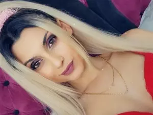 Myfreecams Sex Cam of IsabelRose1