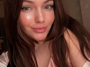 Myfreecams Nude Webcam of lifeis
