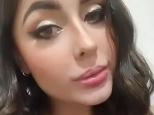 Myfreecams Live Sex Cam of Luciana_stvns