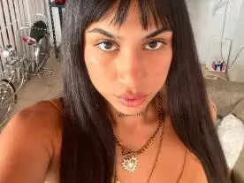 Olecams Free Porn Cam of Mikol_tinta