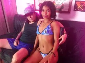Olecams Live Sex Cam of SweetAndSavage