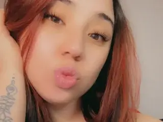 Streamate Watch Live Sex Cams of Ninalovez