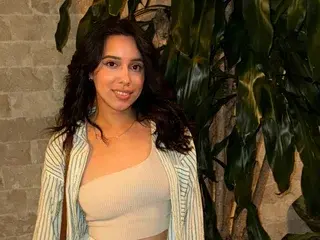 Streamate Sex Cam of CiciTheBaddest