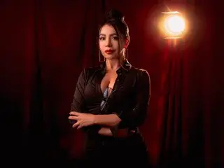 Streamate Private Sex Chat of Helen_Hardd