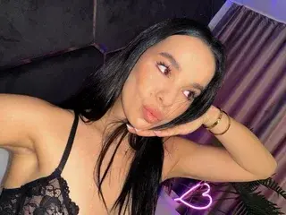 Streamate Live Sex Cam of Miss_Denisse