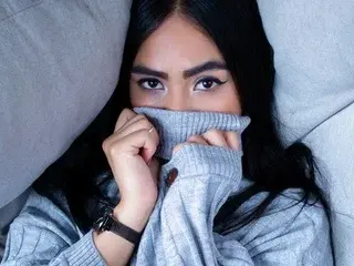 Streamate Live Sex Cam of CHARLOTTEROGUE