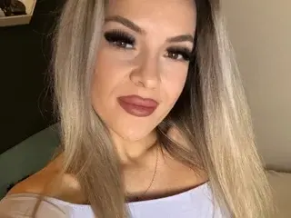 Streamate Live Sex Cam of AlletaLove