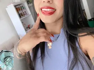 Streamate Sex Cam of Ashleymayer199