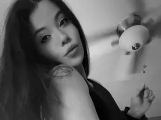 Streamate Adult Webcam of KensleeFaye