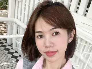 Streamate Live Sex Cam of ElyBee